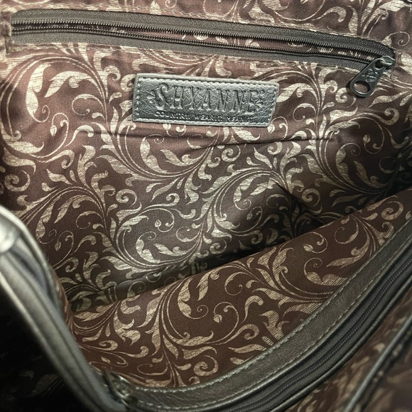 SHYANNE Metallic Silver Leather Purse Tooled Concealed Carry Handbag - Picture 5 of 8